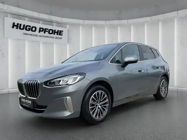 BMW 218