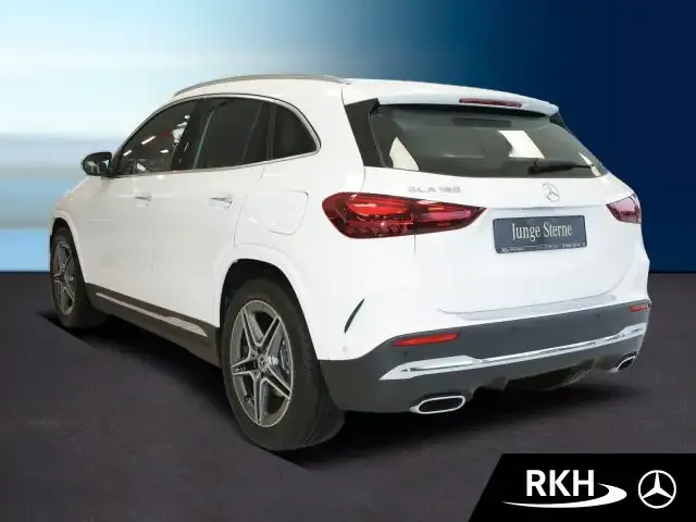 Mercedes-Benz GLA 180