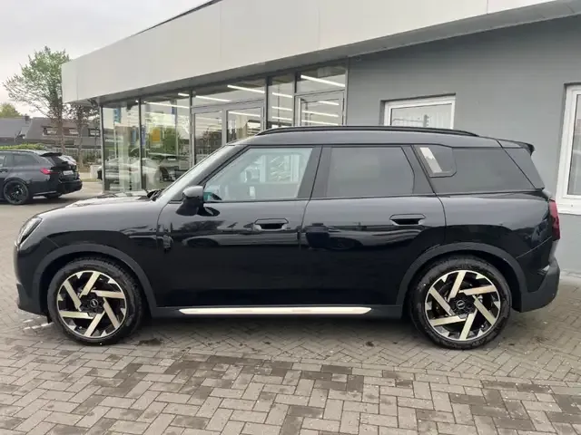 MINI Cooper SE Countryman