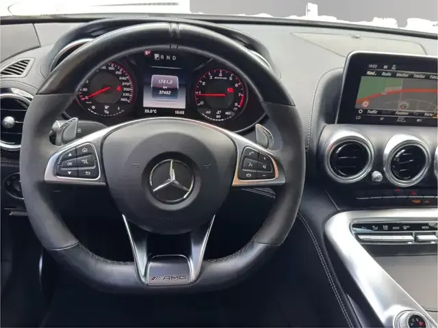 Mercedes-Benz AMG GT