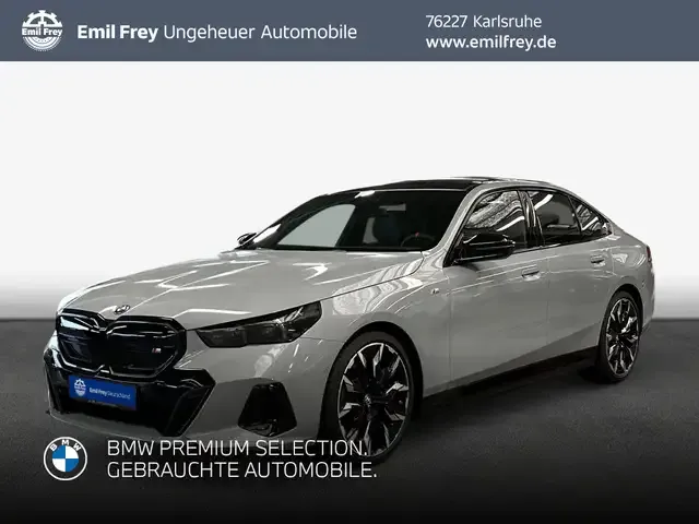 BMW i5