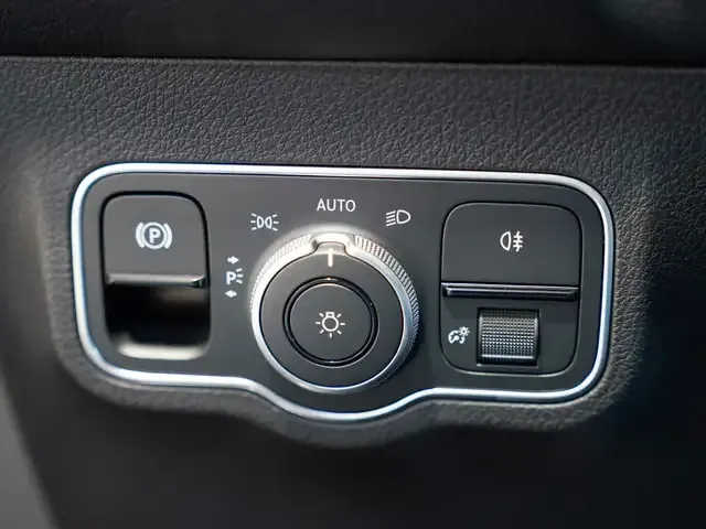 Mercedes-Benz EQB 250