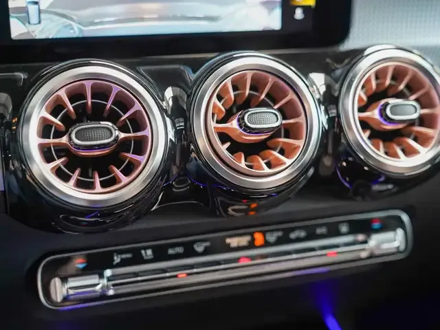 Mercedes-Benz EQB 250