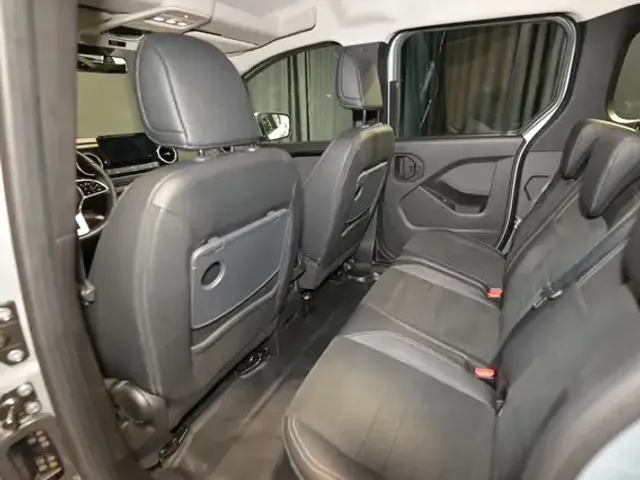 Mercedes-Benz T-Class