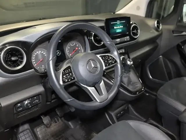 Mercedes-Benz T-Class