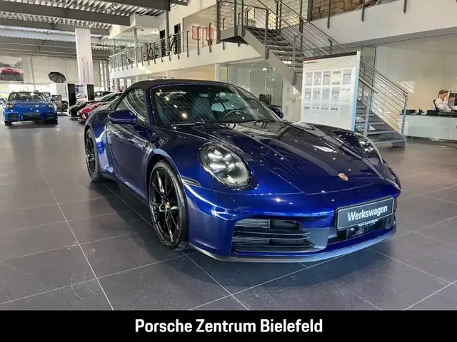 Porsche 992