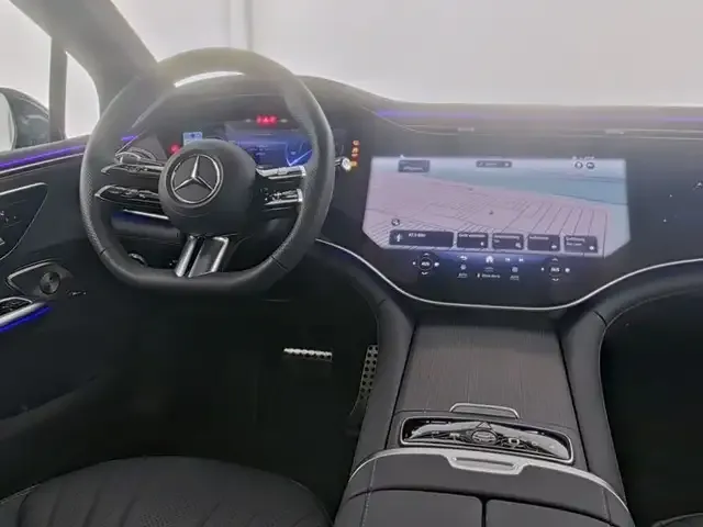 Mercedes-Benz EQE 300