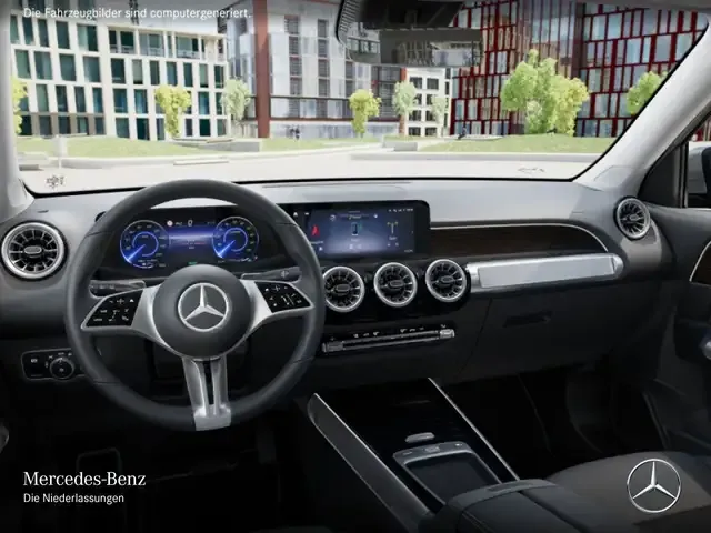 Mercedes-Benz EQB 300