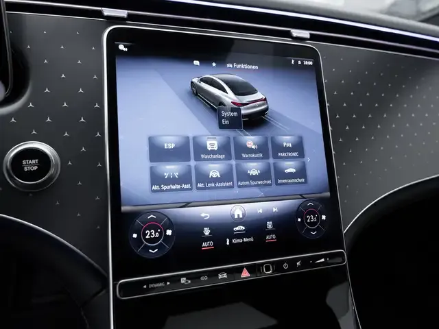 Mercedes-Benz EQE 300