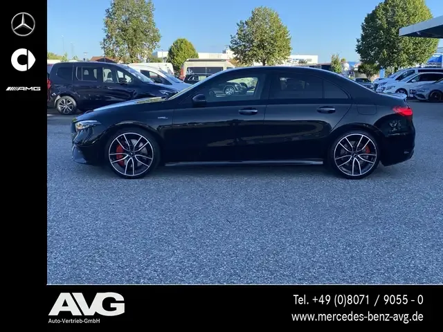 Mercedes-Benz A 35 AMG