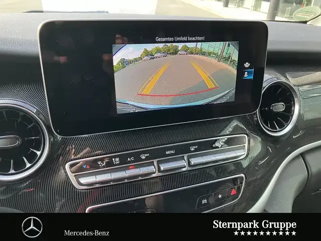 Mercedes-Benz V 250