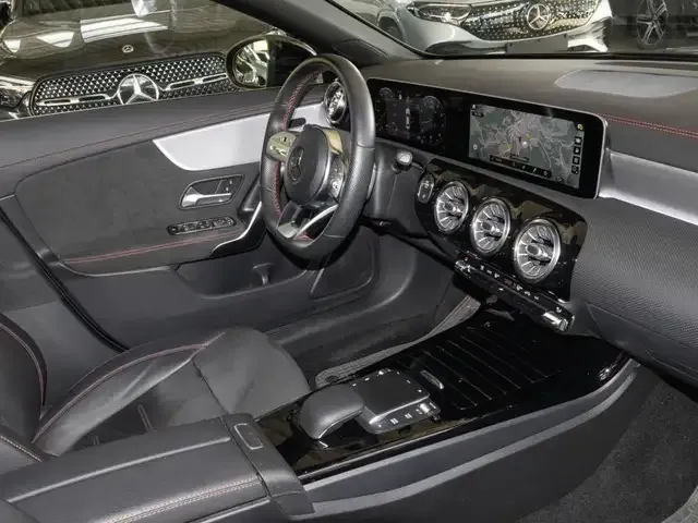 Mercedes-Benz CLA 250