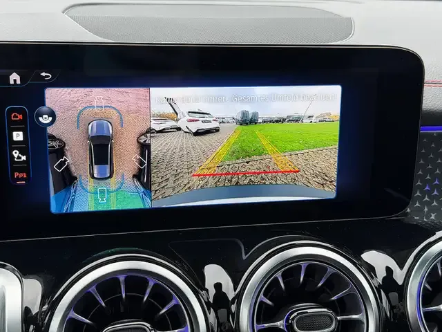 Mercedes-Benz EQB 300