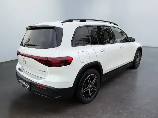 Mercedes-Benz EQB 300