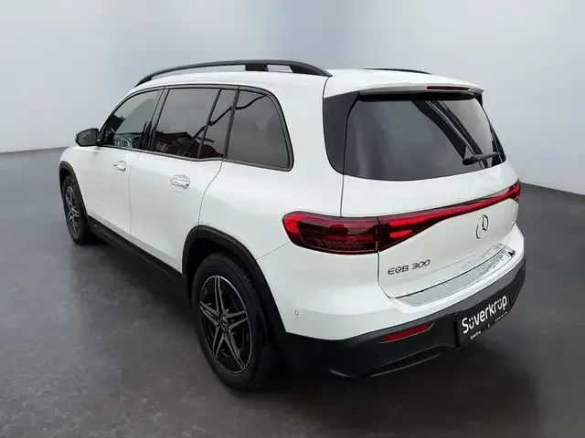 Mercedes-Benz EQB 300