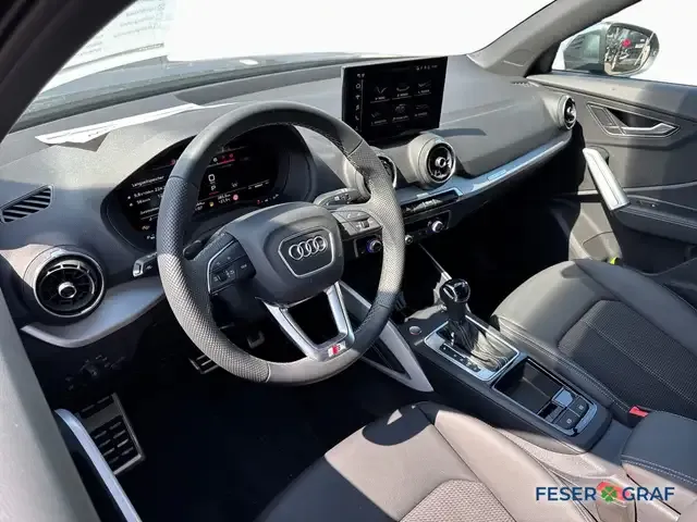 Audi SQ2