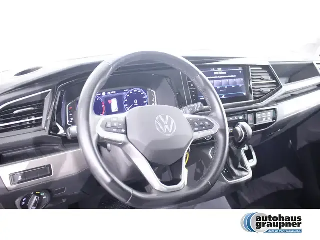 Volkswagen T6.1 Multivan