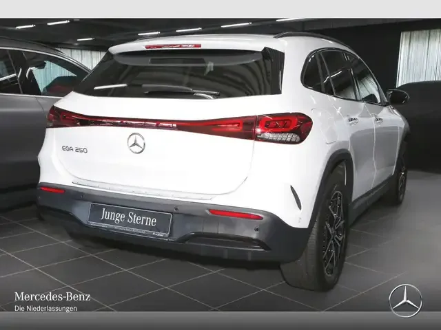 Mercedes-Benz EQA 250