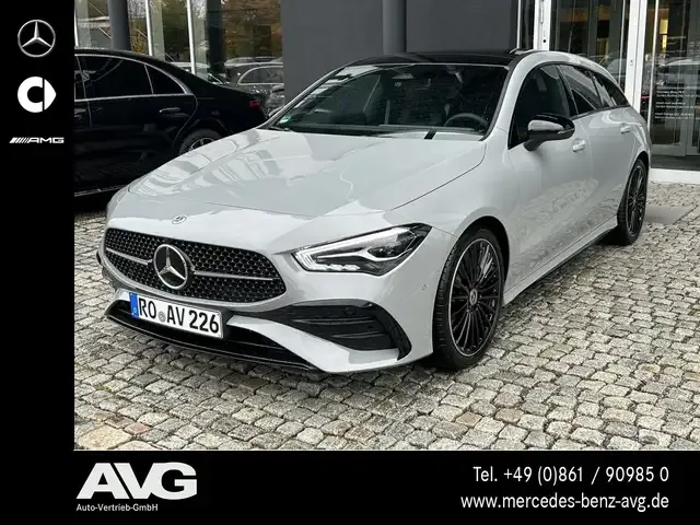 Mercedes-Benz CLA 200