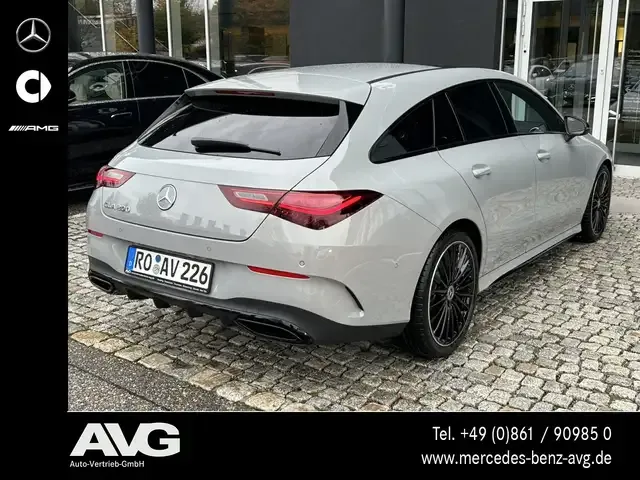Mercedes-Benz CLA 200