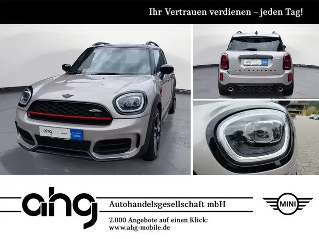 MINI John Cooper Works Countryman