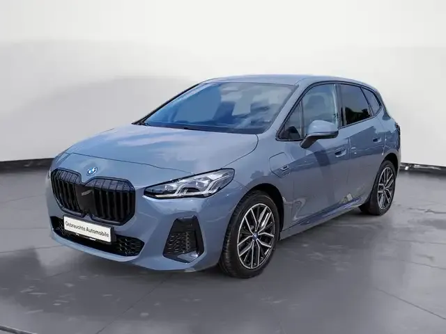 BMW 230