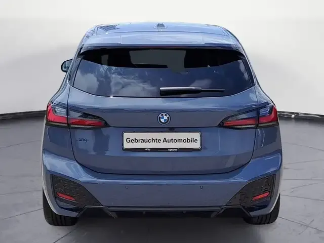 BMW 230