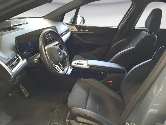 BMW 230