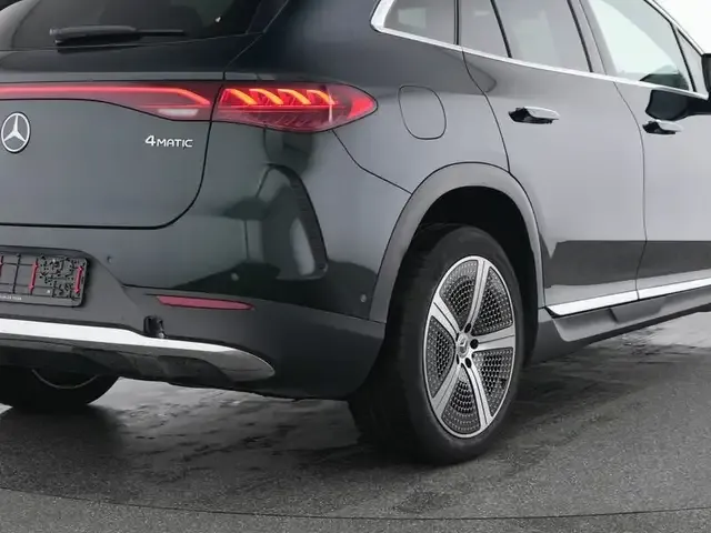 Mercedes-Benz EQE 350