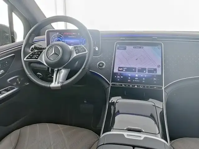 Mercedes-Benz EQE 350