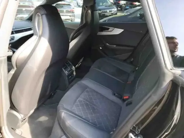 Audi S5