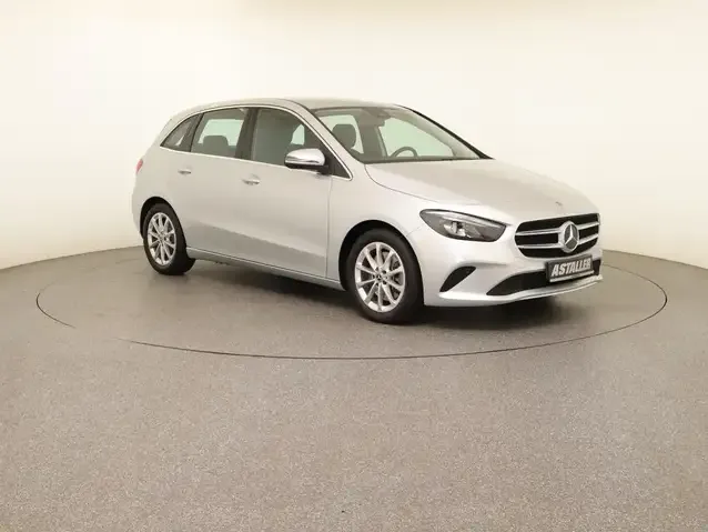 Mercedes-Benz B 250