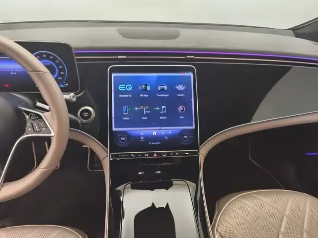 Mercedes-Benz EQS