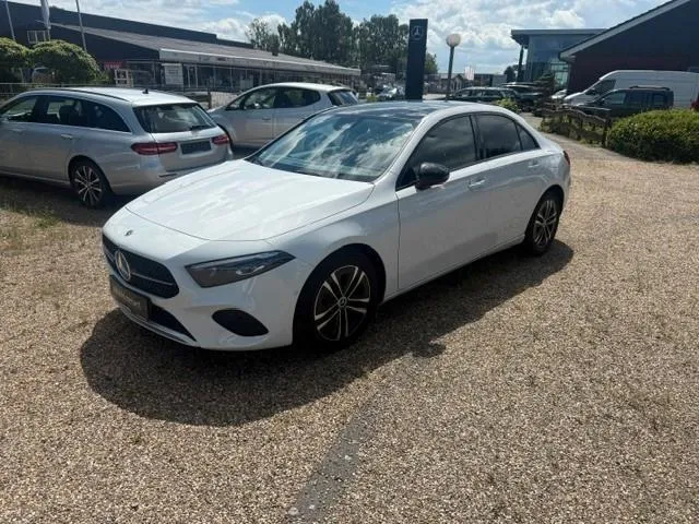 Mercedes-Benz A 250
