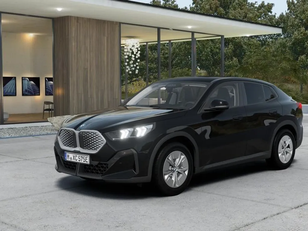 BMW iX2