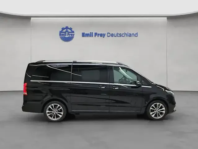 Mercedes-Benz V 250