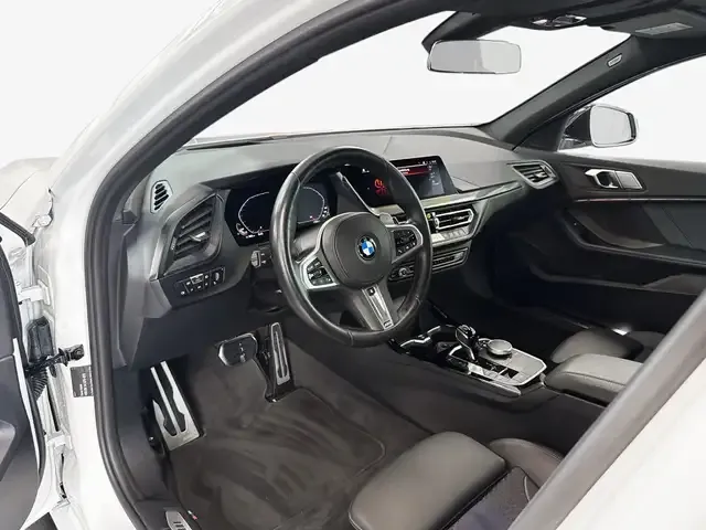 BMW M1