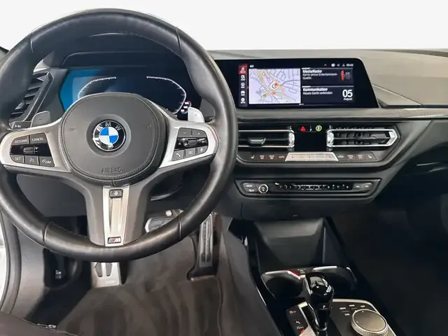 BMW M1