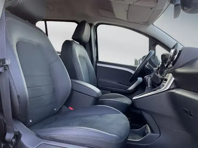 Mercedes-Benz Sonstiges