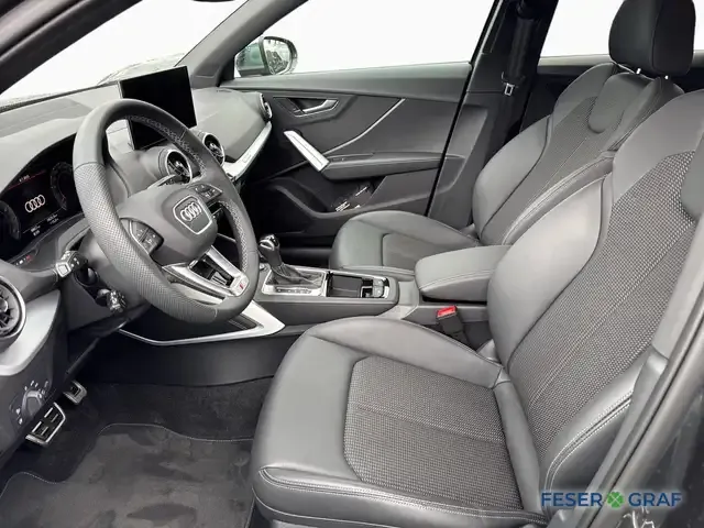 Audi SQ2