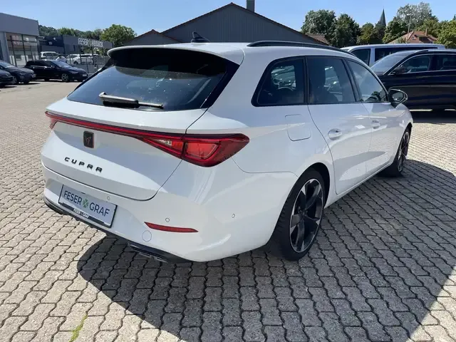 CUPRA Leon