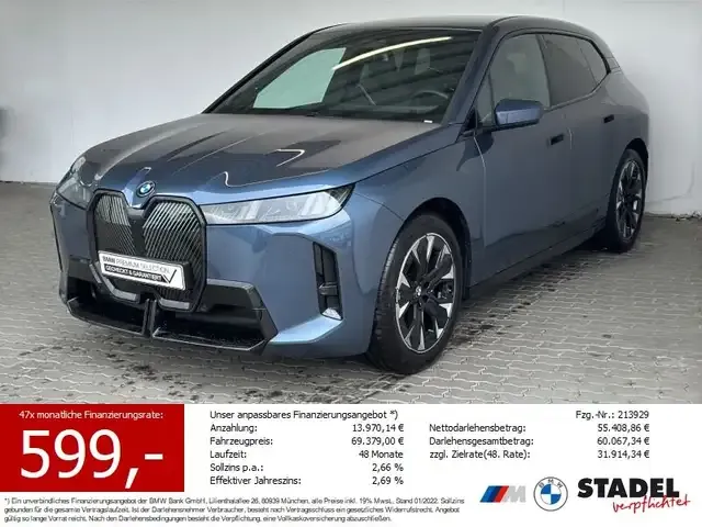 BMW iX