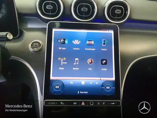 Mercedes-Benz C 220