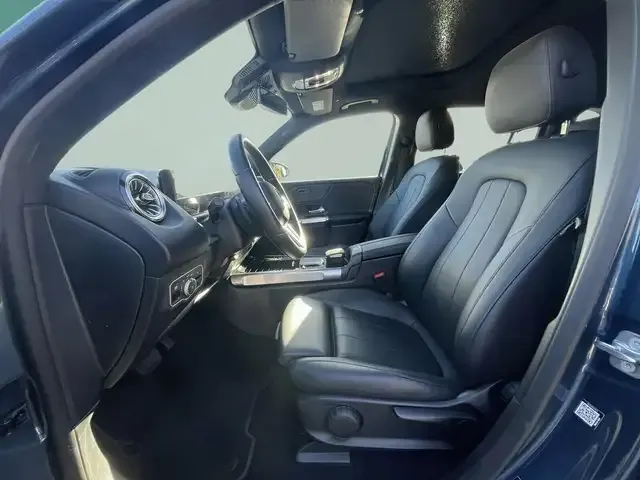 Mercedes-Benz EQB 250