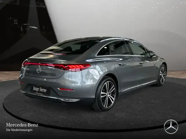 Mercedes-Benz EQE 350