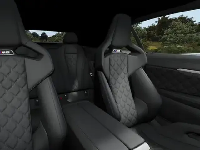 BMW M8