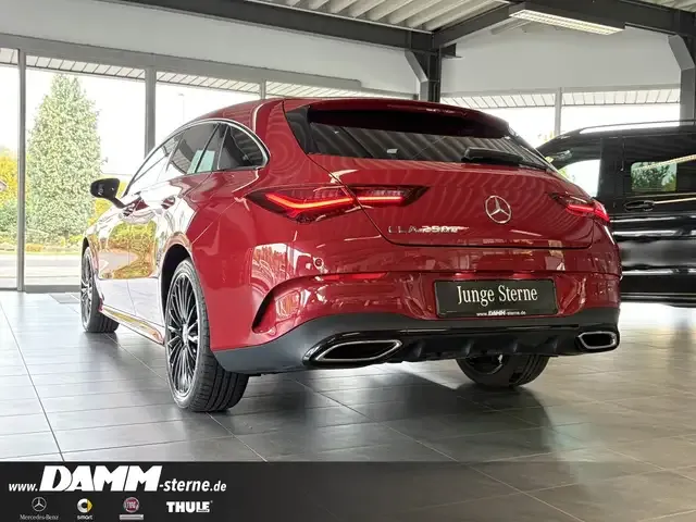 Mercedes-Benz CLA 250