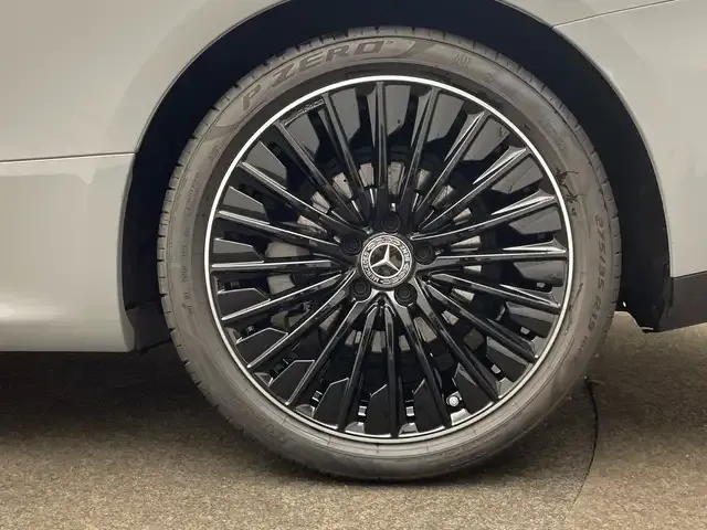 Mercedes-Benz CLE 200