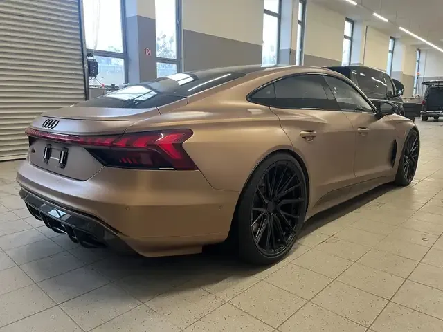 Audi RS e-tron GT