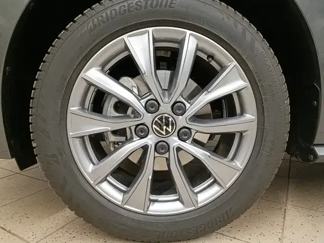 Volkswagen T7 California